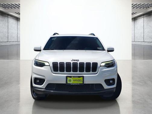 Bright White Clearcoat 2019 Jeep Cherokee Altitude