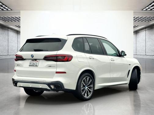 2023 BMW X5 PHEV xDrive45e