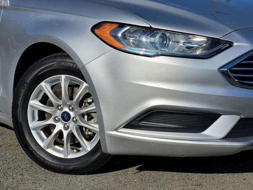 2018 Ford Fusion S