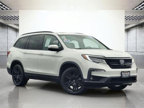 2022 Honda Pilot AWD Black Edition