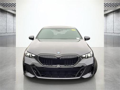 2024 BMW 530 i