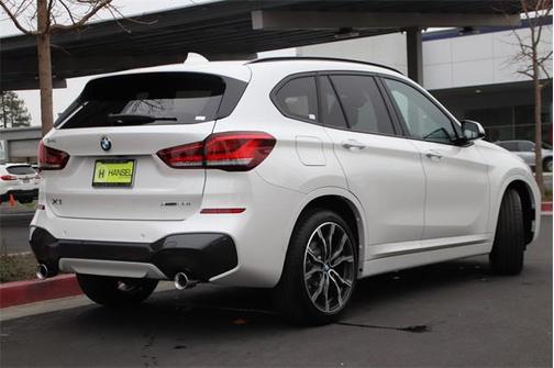 Mineral White Metallic 2021 BMW X1 xDrive28i