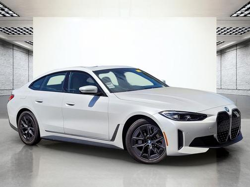 Mineral White Metallic 2023 BMW i4 Gran Coupe eDrive40