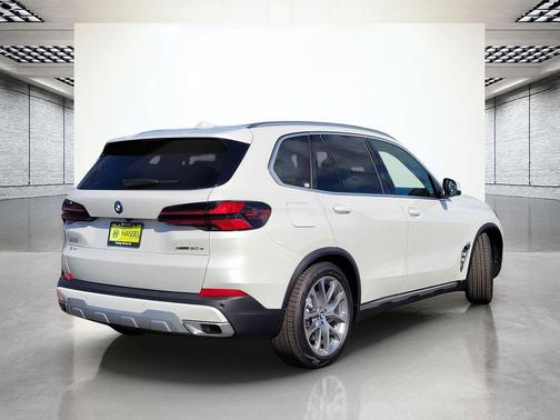 2026 BMW X5 PHEV xDrive50e