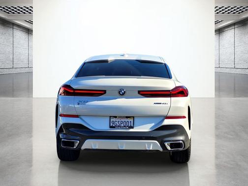 2024 BMW X6 xDrive40i