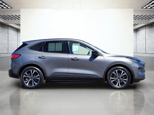 CARBONIZED GRAY 2022 Ford Escape SE