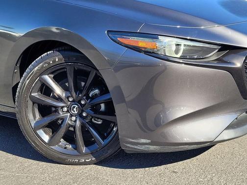 2020 Mazda Mazda3 FWD w/Premium Package
