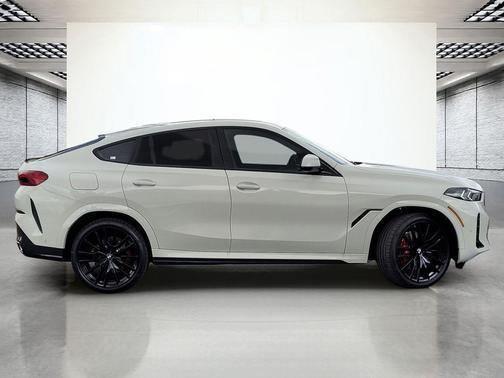 Alpine White 2026 BMW X6 xDrive40i