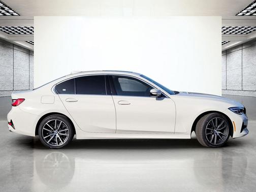 Alpine White 2020 BMW 330 330i