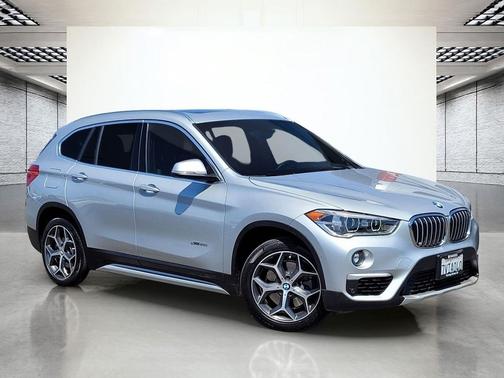 Glacier Silver Metallic 2017 BMW X1 xDrive 28i