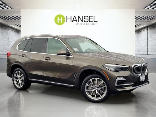 Manhattan Green Metallic 2021 BMW X5 PHEV xDrive45e