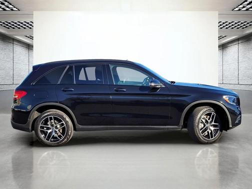 2019 Mercedes-Benz GLC 300 Base