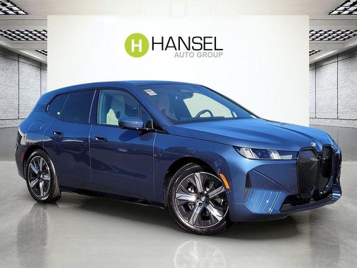 2026 BMW iX xDrive60