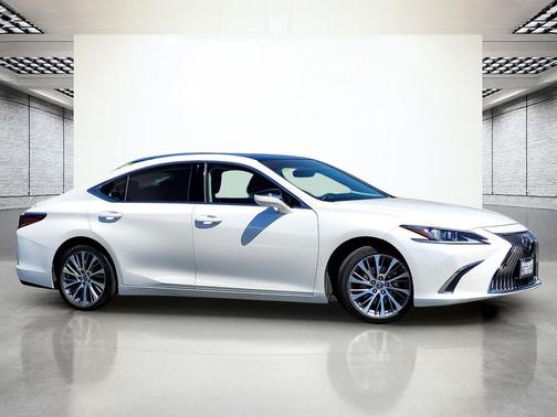 Eminent White Pearl 2020 Lexus ES 350 Base
