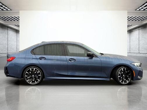 2025 BMW M340 M340i