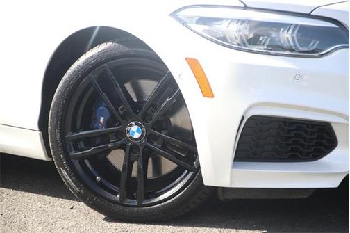 2019 BMW M240 i