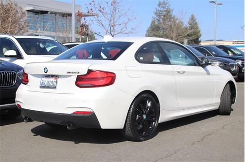 2019 BMW M240 i