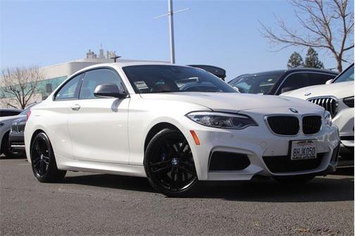 2019 BMW M240 i