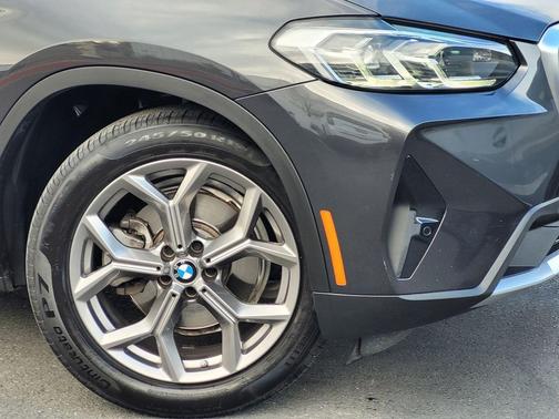 2022 BMW X4 xDrive30i