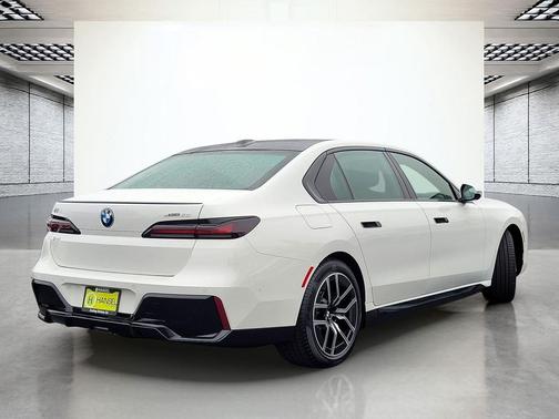 2025 BMW i7 xDrive60