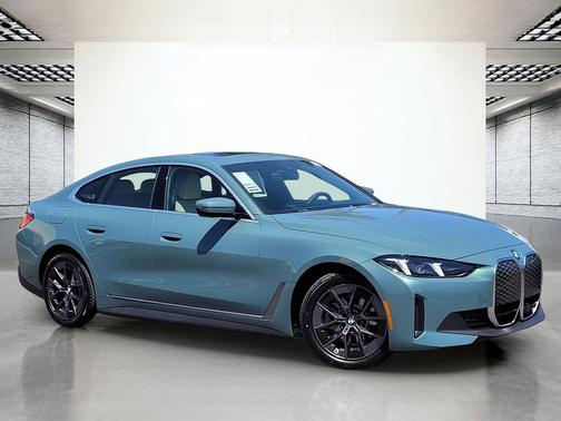 Cape York Green Metallic 2026 BMW i4 Gran Coupe eDrive40