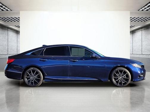 2019 Honda Accord Hybrid Touring
