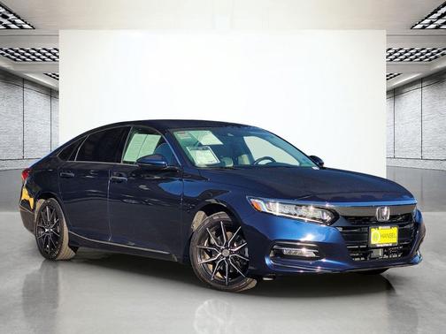 2019 Honda Accord Hybrid Touring