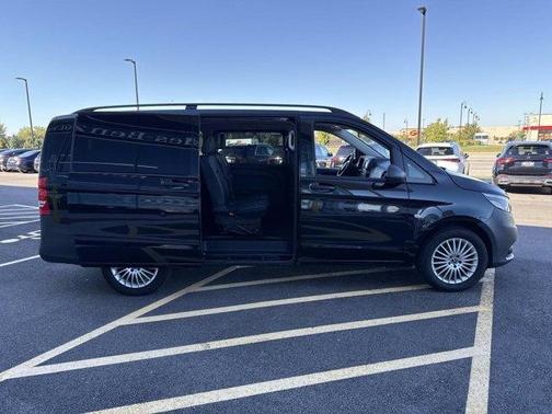 2023 Mercedes-Benz Metris Base
