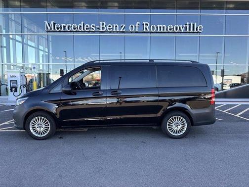 2023 Mercedes-Benz Metris Base