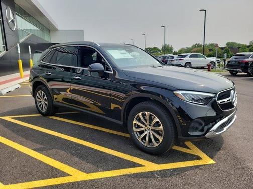 2025 Mercedes-Benz GLC 300 Base 4MATIC