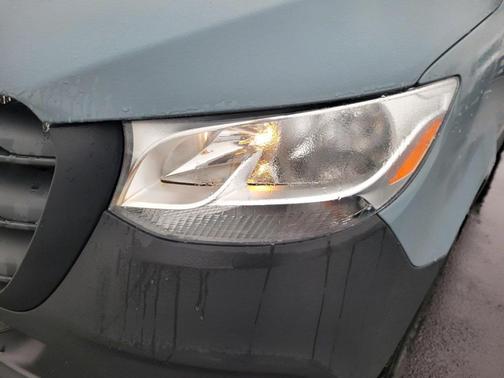 2025 Mercedes-Benz Sprinter 2500 Standard Roof