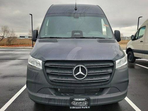 2025 Mercedes-Benz Sprinter 2500 High Roof