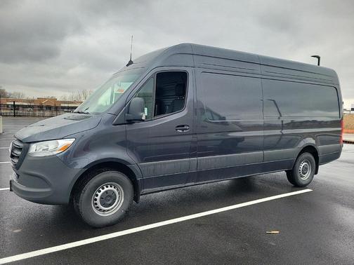 2025 Mercedes-Benz Sprinter 2500 High Roof
