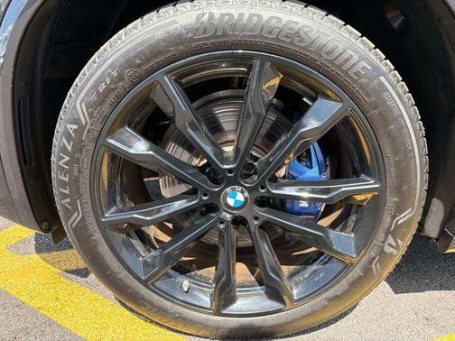 2024 BMW X3 M40i