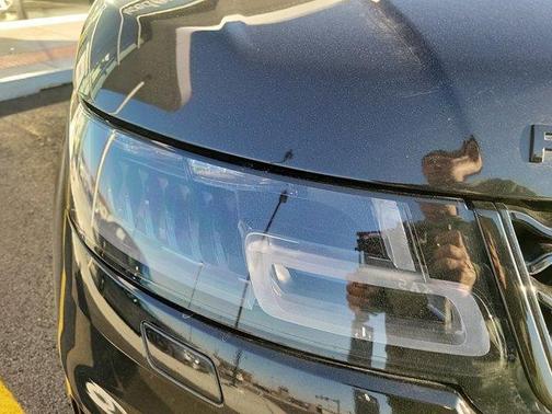 2021 Land Rover Range Rover Sport HSE Silver Edition