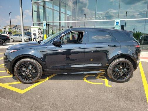 2023 Land Rover Range Rover Evoque R-Dynamic SE