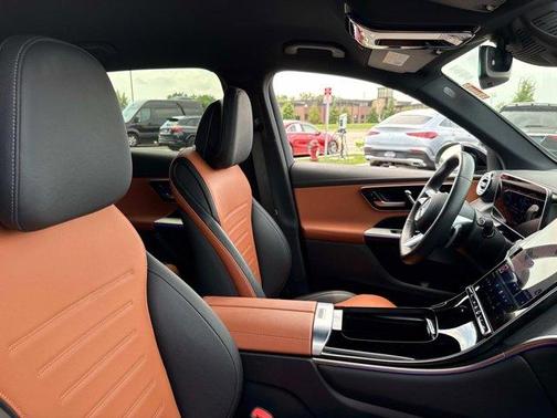 2025 Mercedes-Benz GLC 300 Base 4MATIC