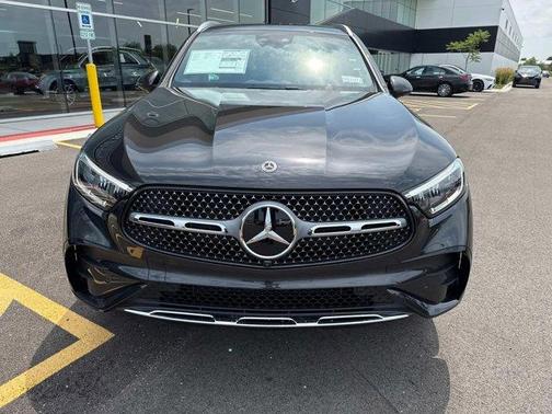 2025 Mercedes-Benz GLC 350e Base 4MATIC