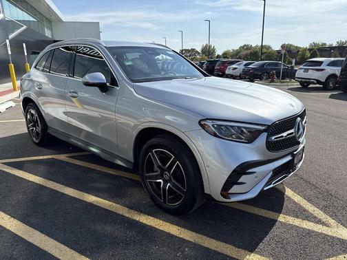 2025 Mercedes-Benz GLC 350e Base 4MATIC