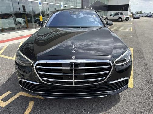 Red 2022 Mercedes-Benz S-Class S 580 4MATIC