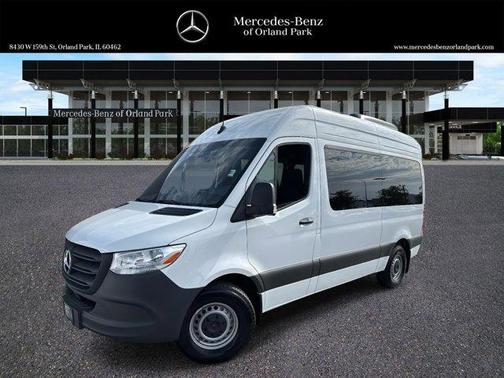 2025 Mercedes-Benz Sprinter 2500 144 WB Standard Roof Passenger