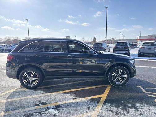 2021 Mercedes-Benz GLC 300 Base 4MATIC