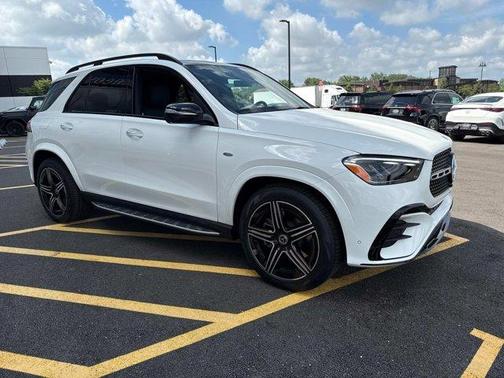 2025 Mercedes-Benz GLE 450e 4MATIC