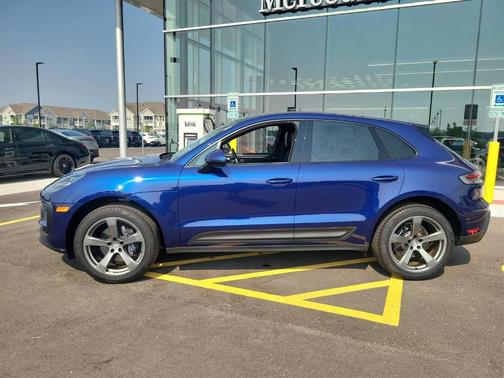 2024 Porsche Macan