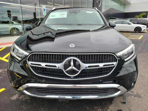 2025 Mercedes-Benz GLC 350e Base 4MATIC