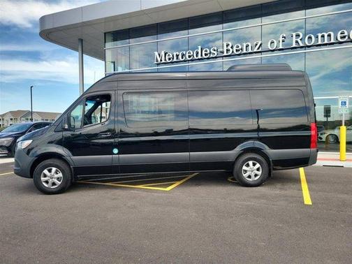 2024 Mercedes-Benz Sprinter 2500 High Roof