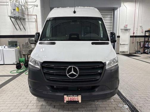 2025 Mercedes-Benz Sprinter 2500 