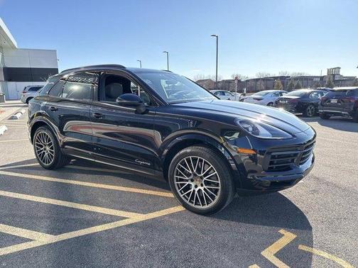 2023 Porsche Cayenne 
