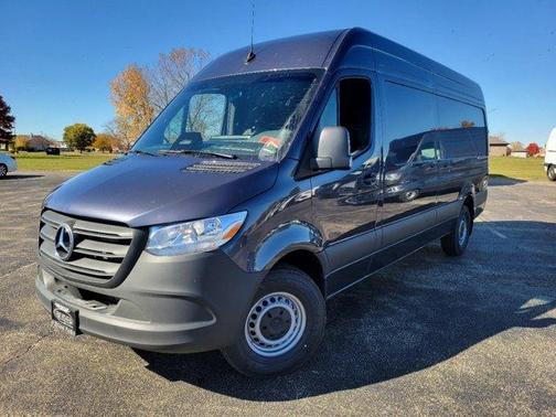 2025 Mercedes-Benz Sprinter 2500 High Roof