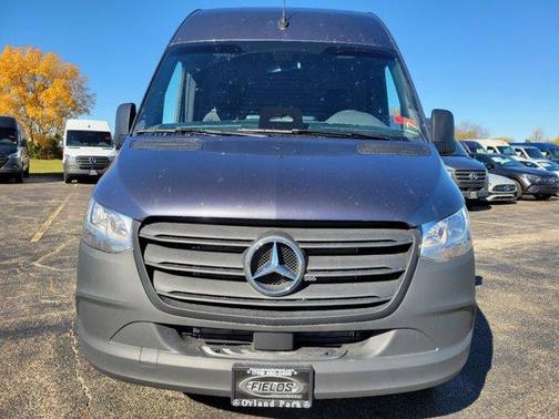 2025 Mercedes-Benz Sprinter 2500 High Roof